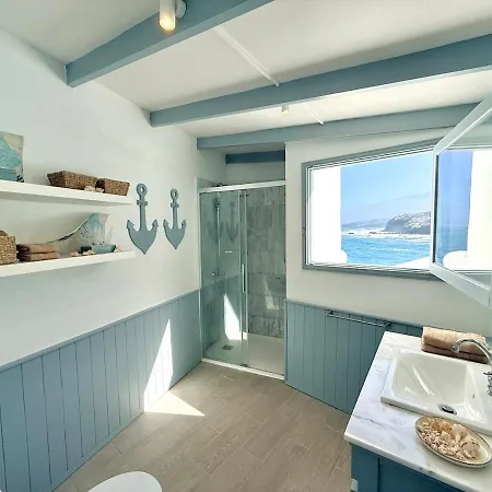 Casa Riva, With Pool Overlooking The Sea Tatil Evi