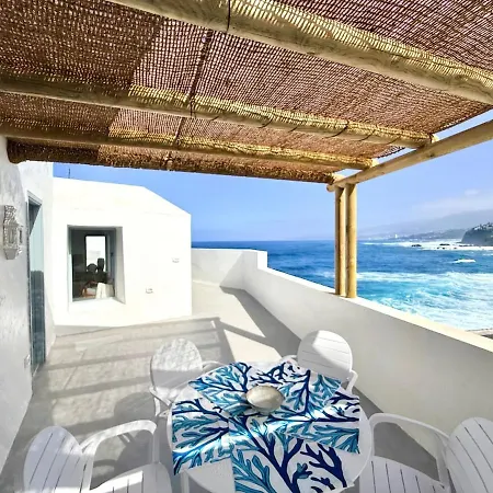 Tatil Evi Casa Riva, With Pool Overlooking The Sea *