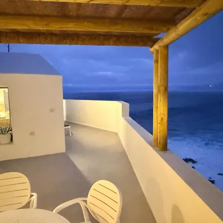 Casa Riva, With Pool Overlooking The Sea Tatil Evi *